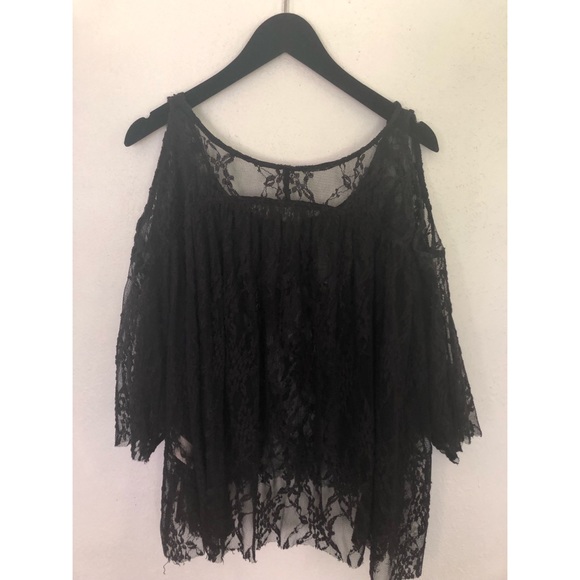 Free People Lost in Austin Lace Cold Shoulder Top - Picture 3 of 4